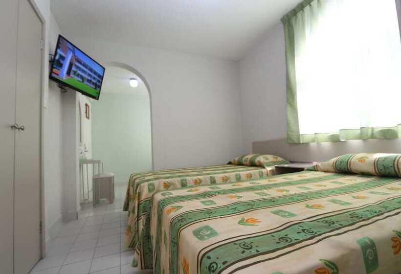 اتاق استاندارد سه نفره, Dorados Conventions & Resort