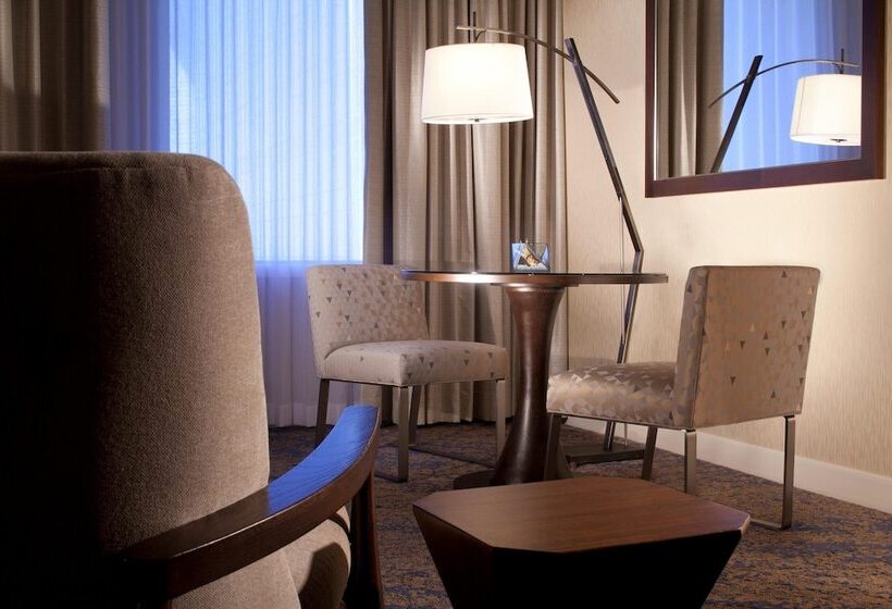 Номер Deluxe, The Westin Dallas Downtown
