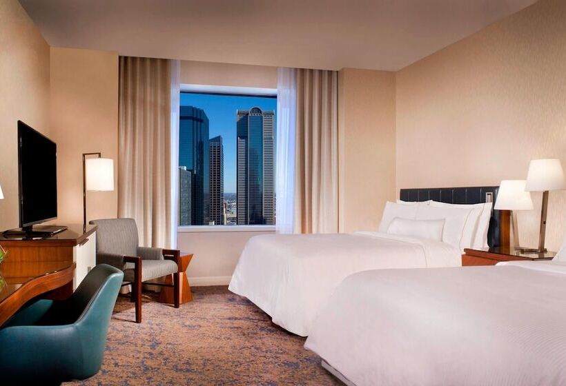 Номер Deluxe, The Westin Dallas Downtown