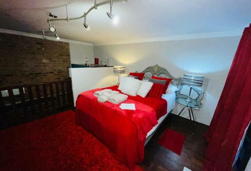 Классический Номер, Gucci Manor Boutique Guesthouse