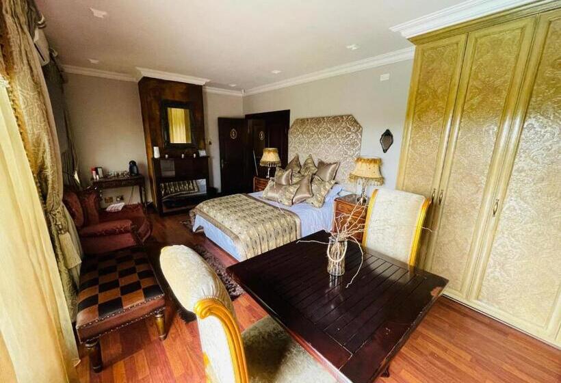 Номер Комфорт, Gucci Manor Boutique Guesthouse