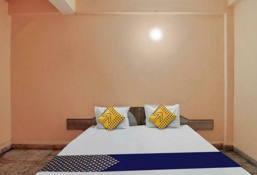 Трехместный Номер Классика, Spot On Hotel Highway Inn