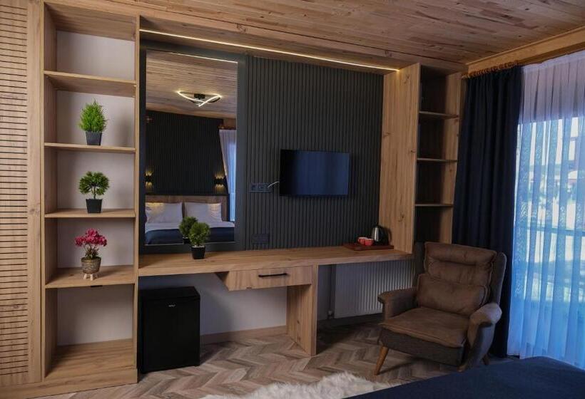 Номер Стандарт с Балконом, Abant Sedir Park Butik Otel