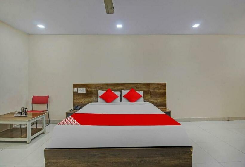 Трехместный Номер Классика, Sai Baba Palace Lodging And Boarding