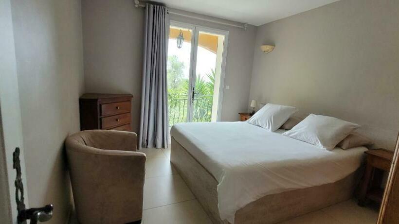 침실 1개 풀장 전망 아파트, Cosy Cottage With Private Pool
