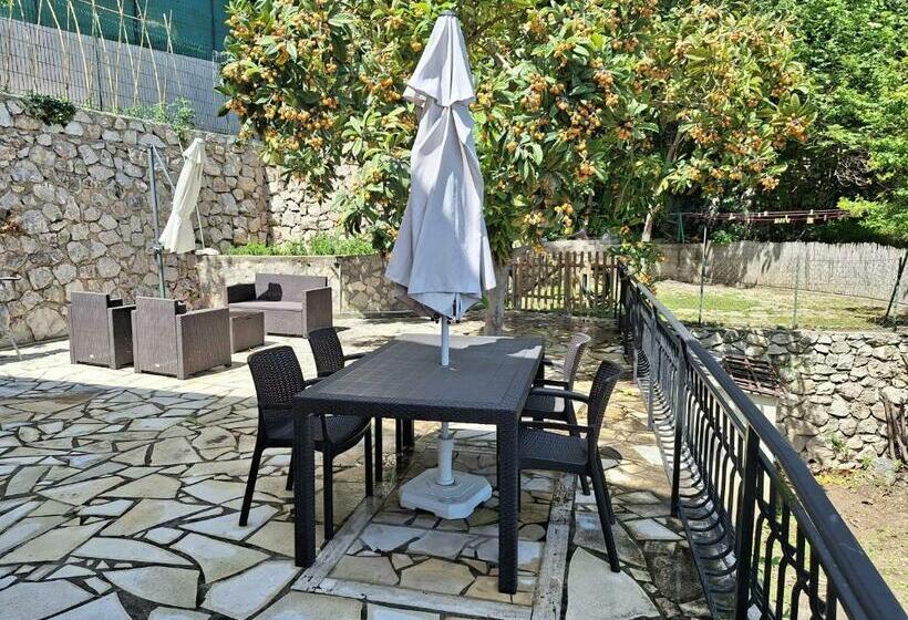 침실 1개 풀장 전망 아파트, Cosy Cottage With Private Pool