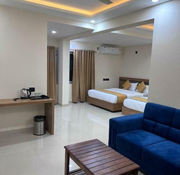 豪华家庭房间, Mangalore Stay Inn