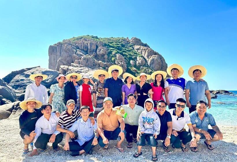 اتاق خانوادگی, Thuận Vương Homestay