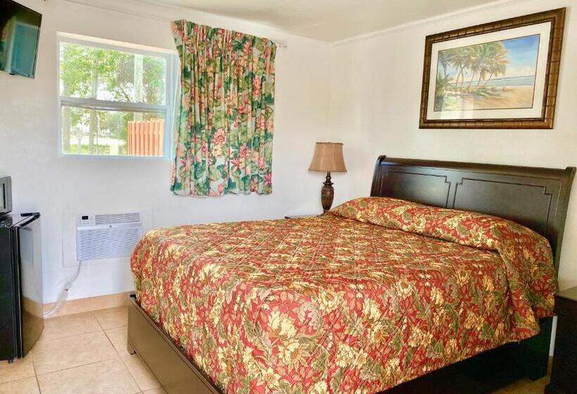 Номер Стандарт, Glades Motel   Naples
