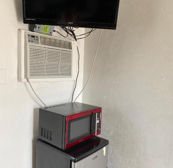 غرفه قياسيه سريرين مزدوجين, Glades Motel   Naples