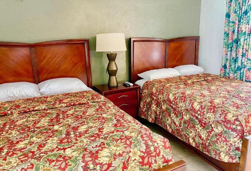 Номер Стандарт, Glades Motel   Naples