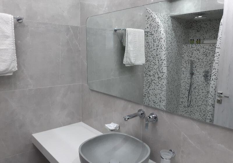 Номер Стандарт Адаптированный для Инвалидов, Hampton Inn Toledo/oregon