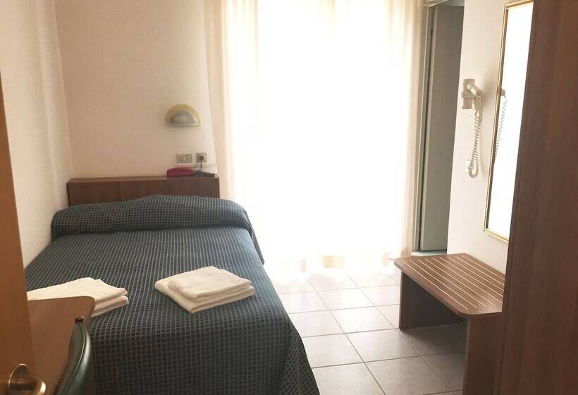 Номер Economy, B&b Nizza Riccione