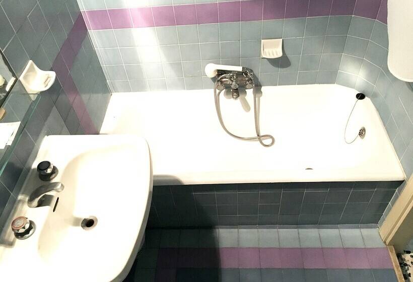 Номер Economy, B&b Nizza Riccione