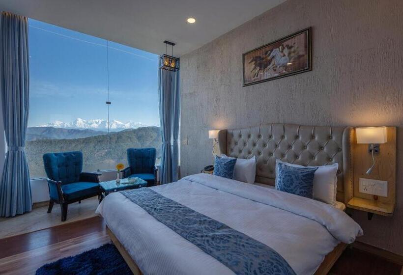 디럭스 룸 킹사이즈 침대, Binsar Eco Resort, Binsar   Uttarakhand