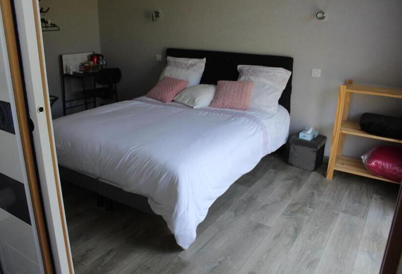 Номер Стандарт, B&b La Lyre