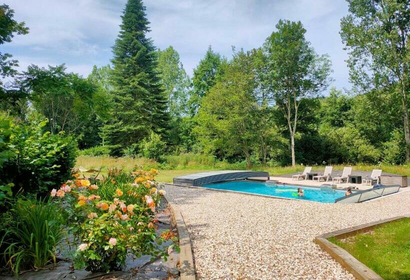 Номер Deluxe Кровать Кинг, Le Clos Bel Ami