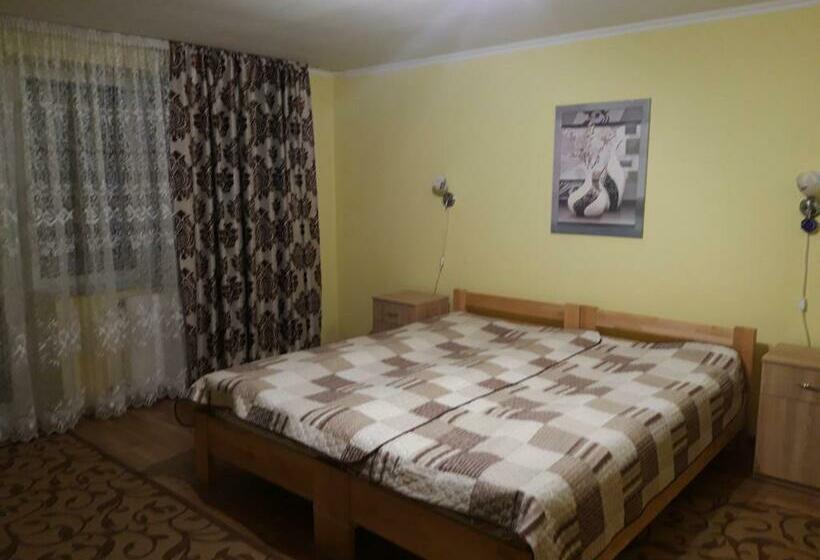 Номер Стандарт, садиба на хуторі