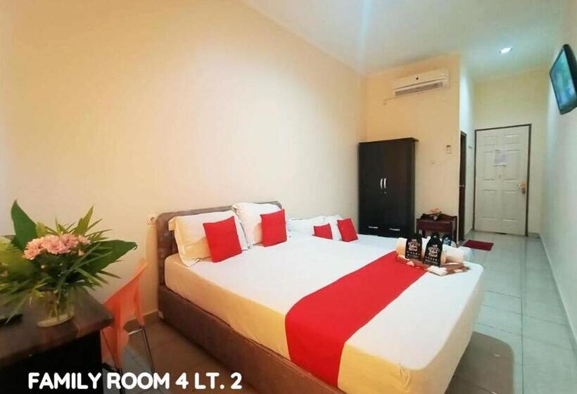 ファミリールーム, My Place Guest House Manado