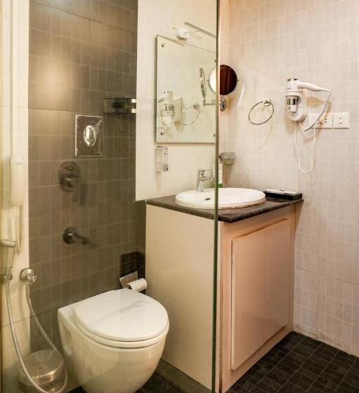Номер Deluxe, Empire Residency