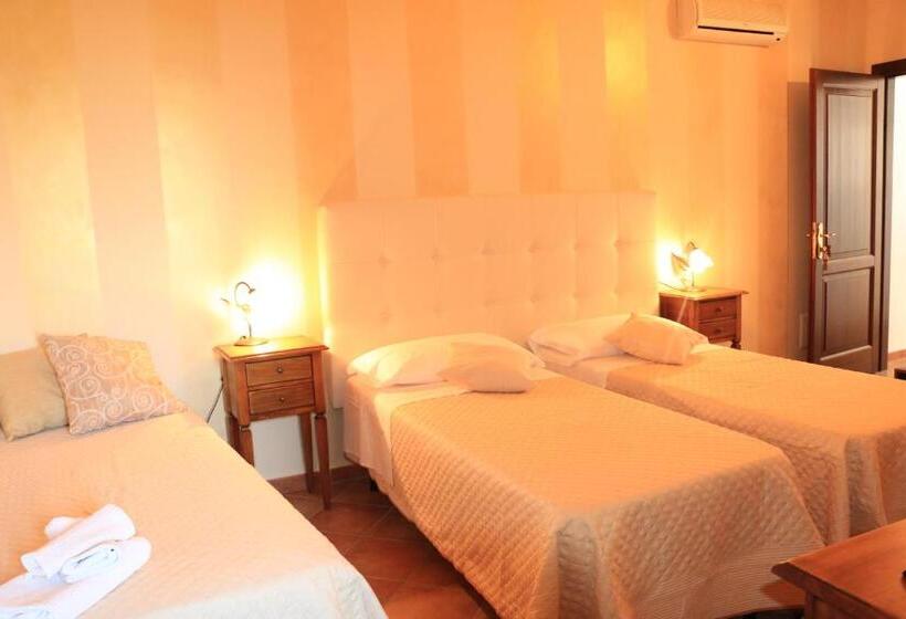 اتاق استاندارد, B&b Le Foglie D'argento