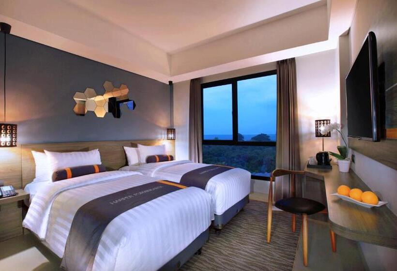 Номер Superior, Harper Purwakarta By Aston