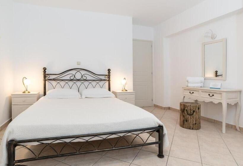 ویلای 1 خوابه, Iliada Villas