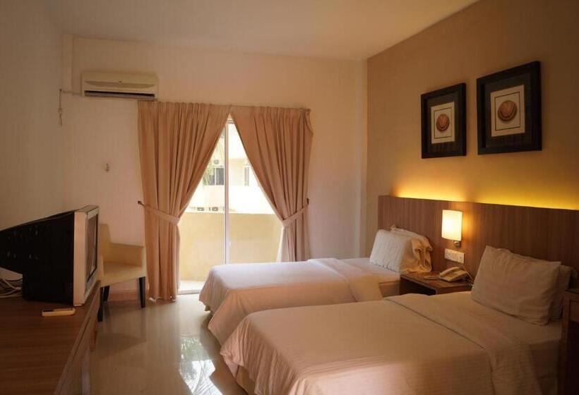 Номер Deluxe, Rompin Beach Resorts