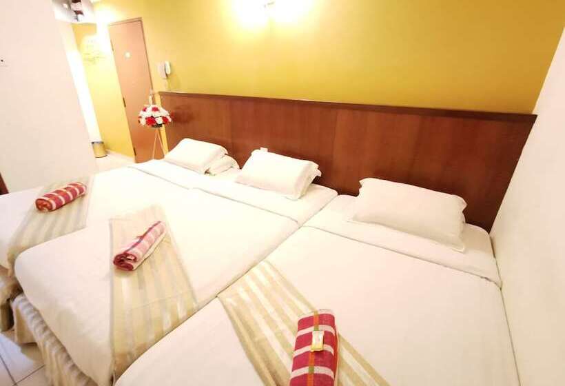 اتاق استاندارد سه نفره, Sunderland Motel