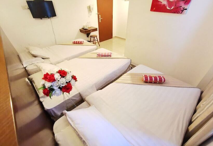 اتاق سوپریور سه تخته, Sunderland Motel