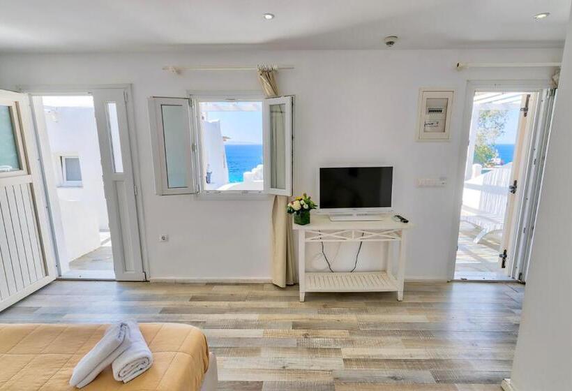 חדר דלוקס עם מרפסת נוף לים, Withinn Mykonos Suites