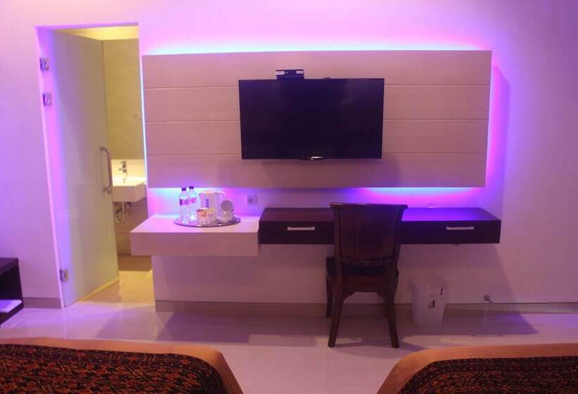 豪华园景房, Tlogomas Guest House