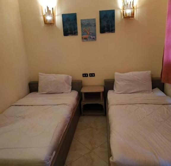 اتاق لوکس, Happy Land Hotel Dahab