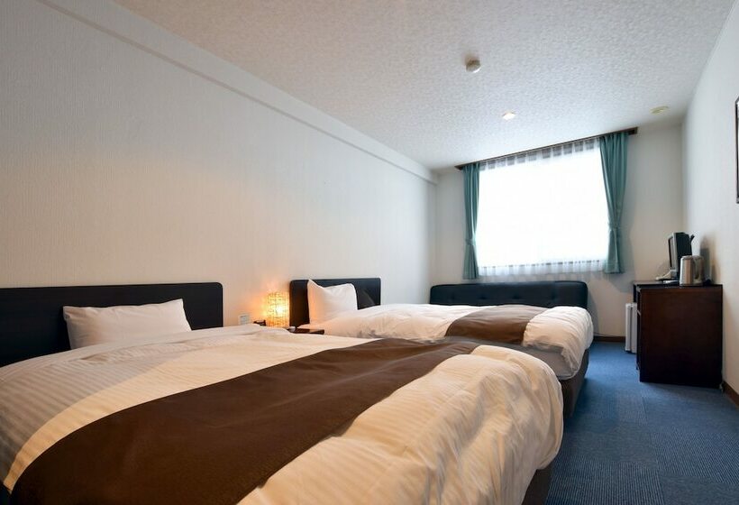 اتاق استاندارد با سرویس بهداشتی مشترک, Highland Furano