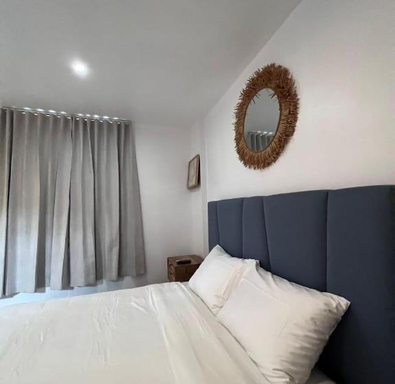 اتاق استاندارد با تخت بزرگ, Parguera Plaza Hotel   Adults Only