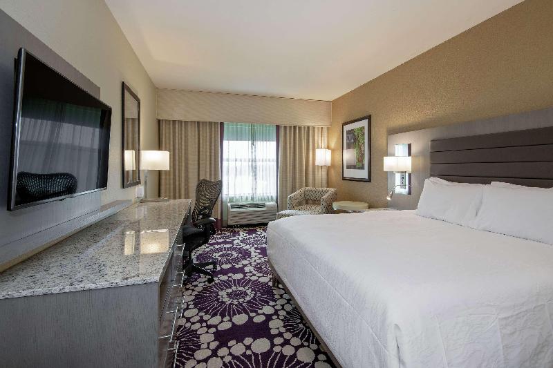 Стандартный Номер Кровать Кинг, Hilton Garden Inn Raleigh /crabtree Valley
