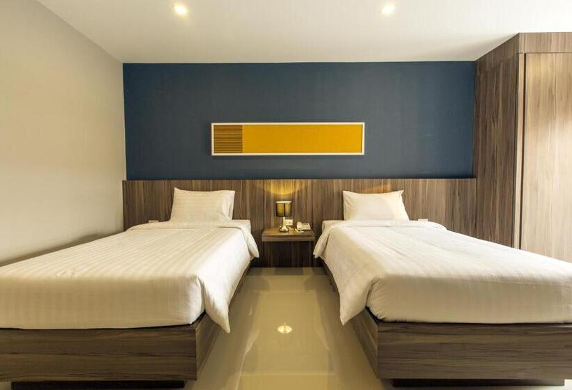 Номер Deluxe, V Hotel Ubon Ratchathani