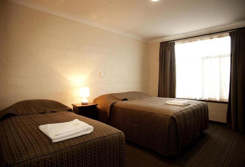 Номер Стандарт, Prince Of Wales Hotel, Bunbury