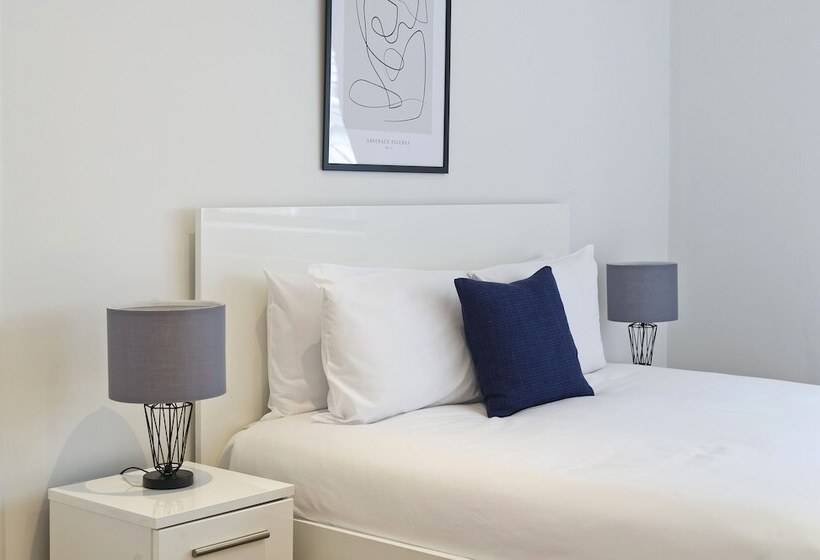 Апартаменты 1 Спальня, Red Lion Court By City2stay