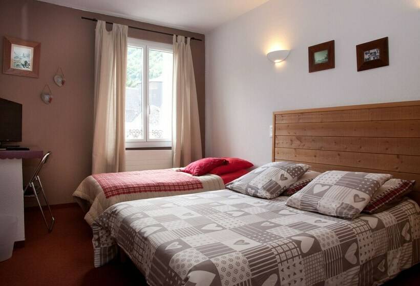 Трехместный Номер Комфорт, Hôtel Le Floréal
