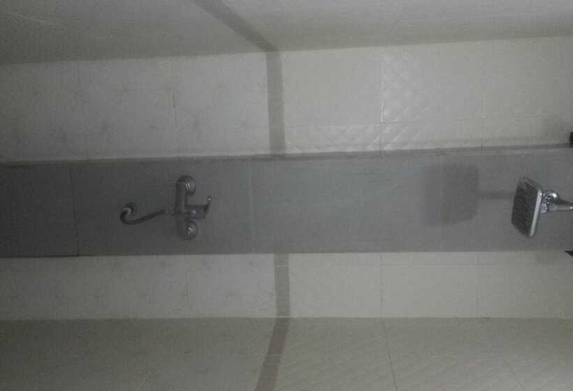 Standardzimmer, Waringin Home Stay