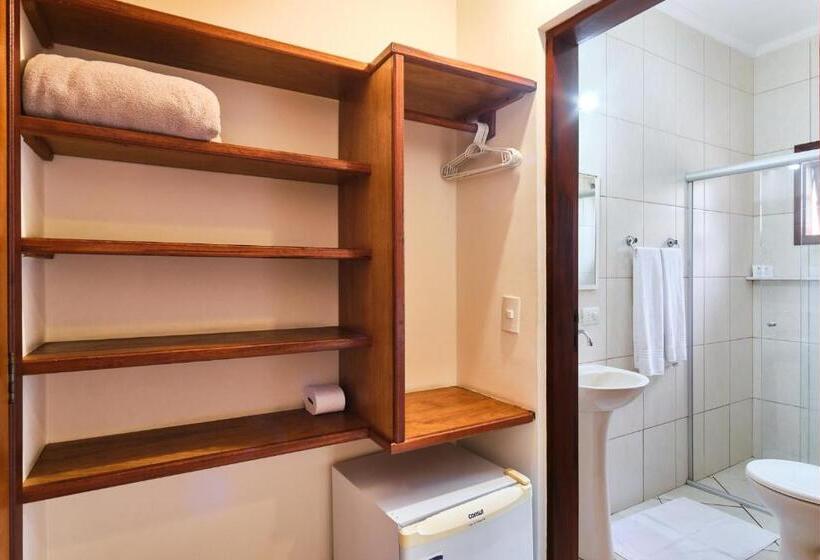 סוויטה, Pousada Recanto Montecarlo