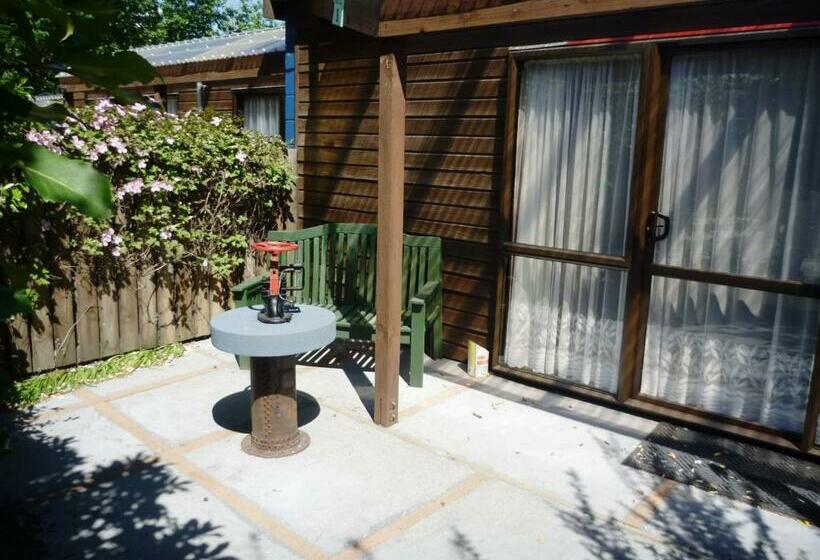 Студия Стандарт, Queenstown Holiday Park Creeksyde