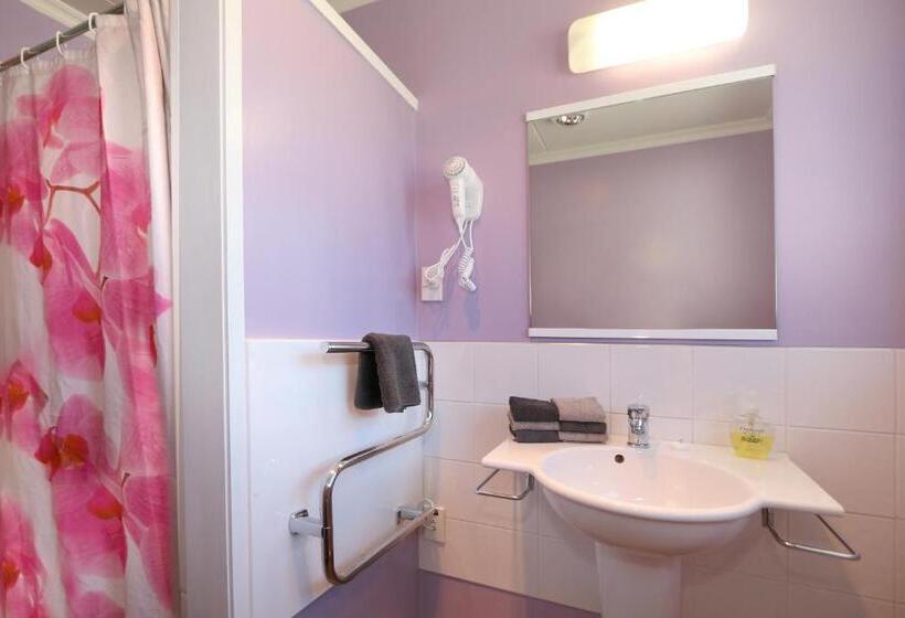 Апартаменты 2 Спальни, Queenstown Holiday Park Creeksyde