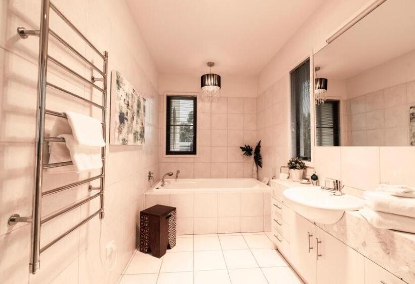 带1个卧室的豪华公寓, Hilltop Apartments Phillip Island   Adults Only