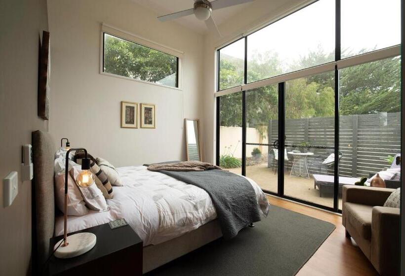 Хижина Deluxe, Hilltop Apartments Phillip Island   Adults Only