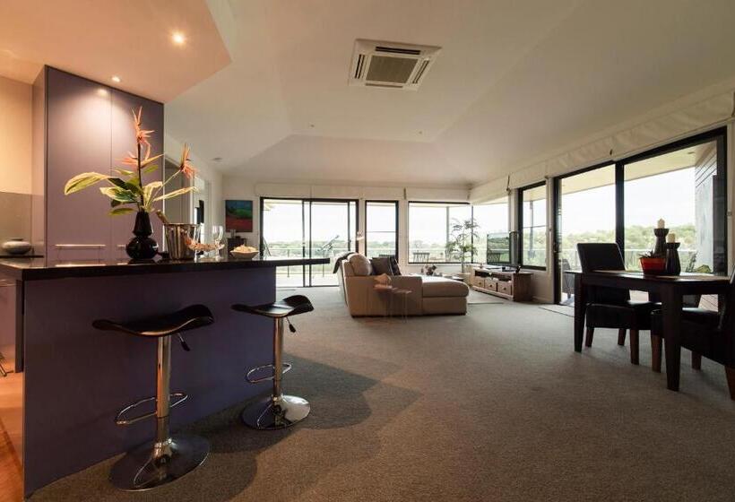 带1个卧室的豪华公寓, Hilltop Apartments Phillip Island   Adults Only