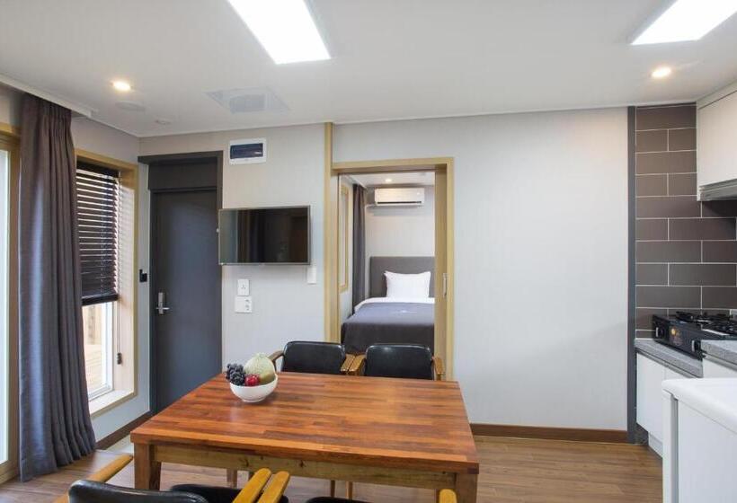 침실 2개 스위트, The Bs Hotel Busan Station