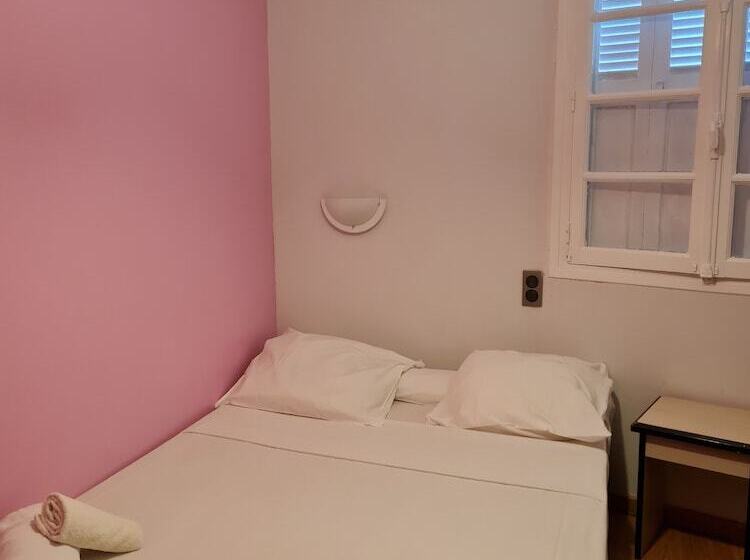 Standard Single Room, Le Milan