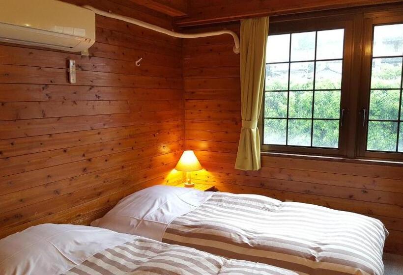 Номер Стандарт, Pension Baden Heim